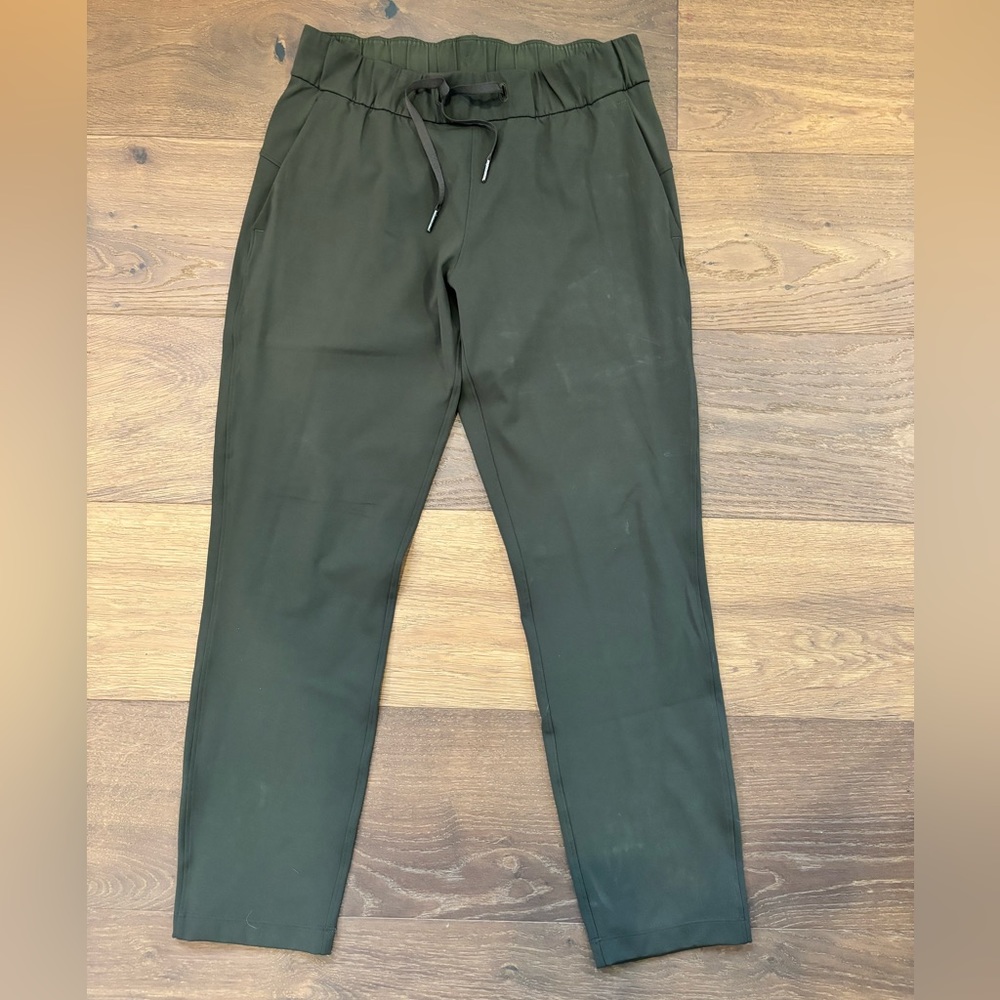 Women’s lululemon pants